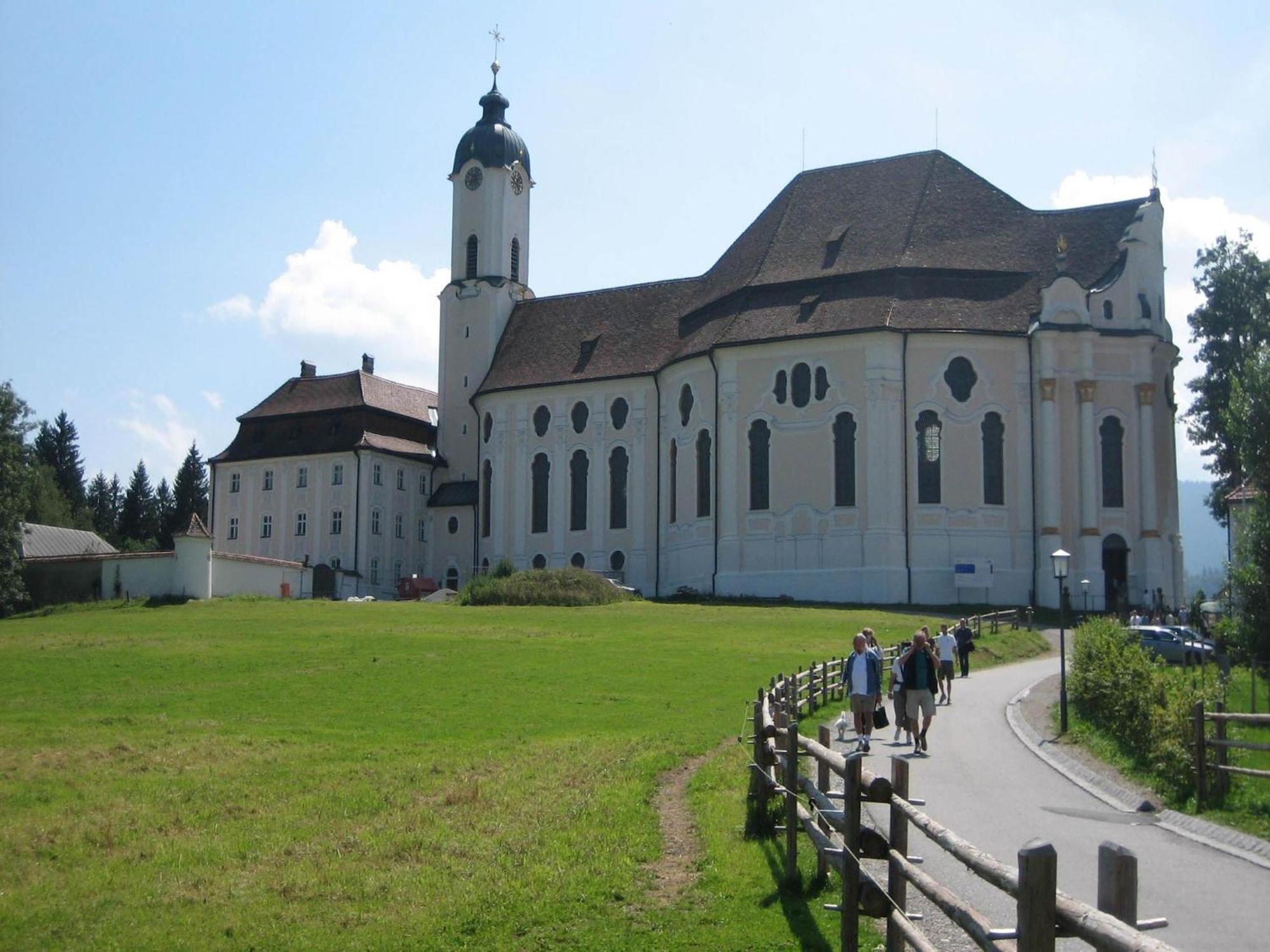Apartment In The Allg U With View Of The Bavarian Alps Bernbeuren Eksteriør billede